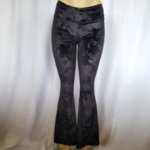 Velvet Floral Warrior Within Slim Bell Bottoms size 26